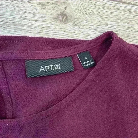 Apt. 9 Maroon Scoop Neck Blouse Size Small - Picture 5 of 9